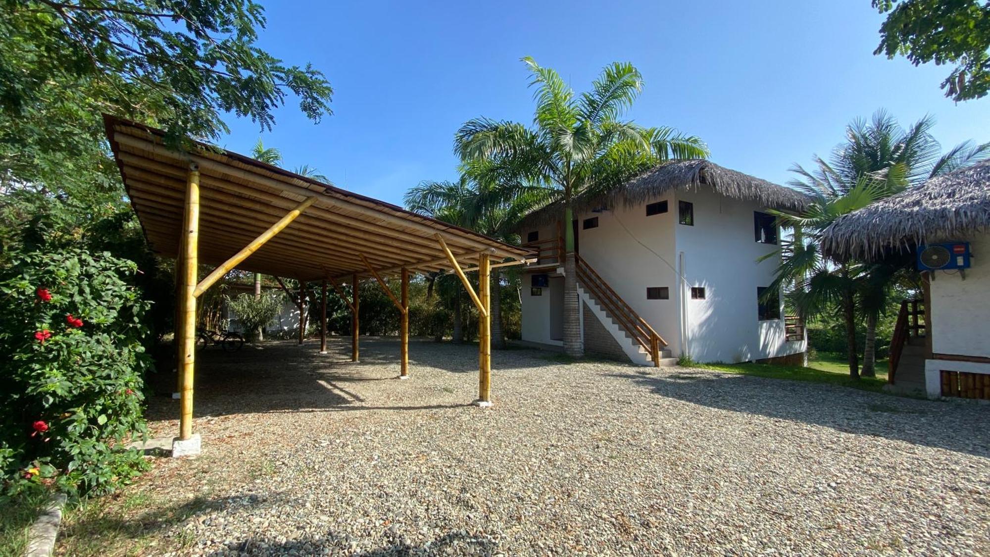 Hosteria Guachapeli Las Tunas Exterior foto